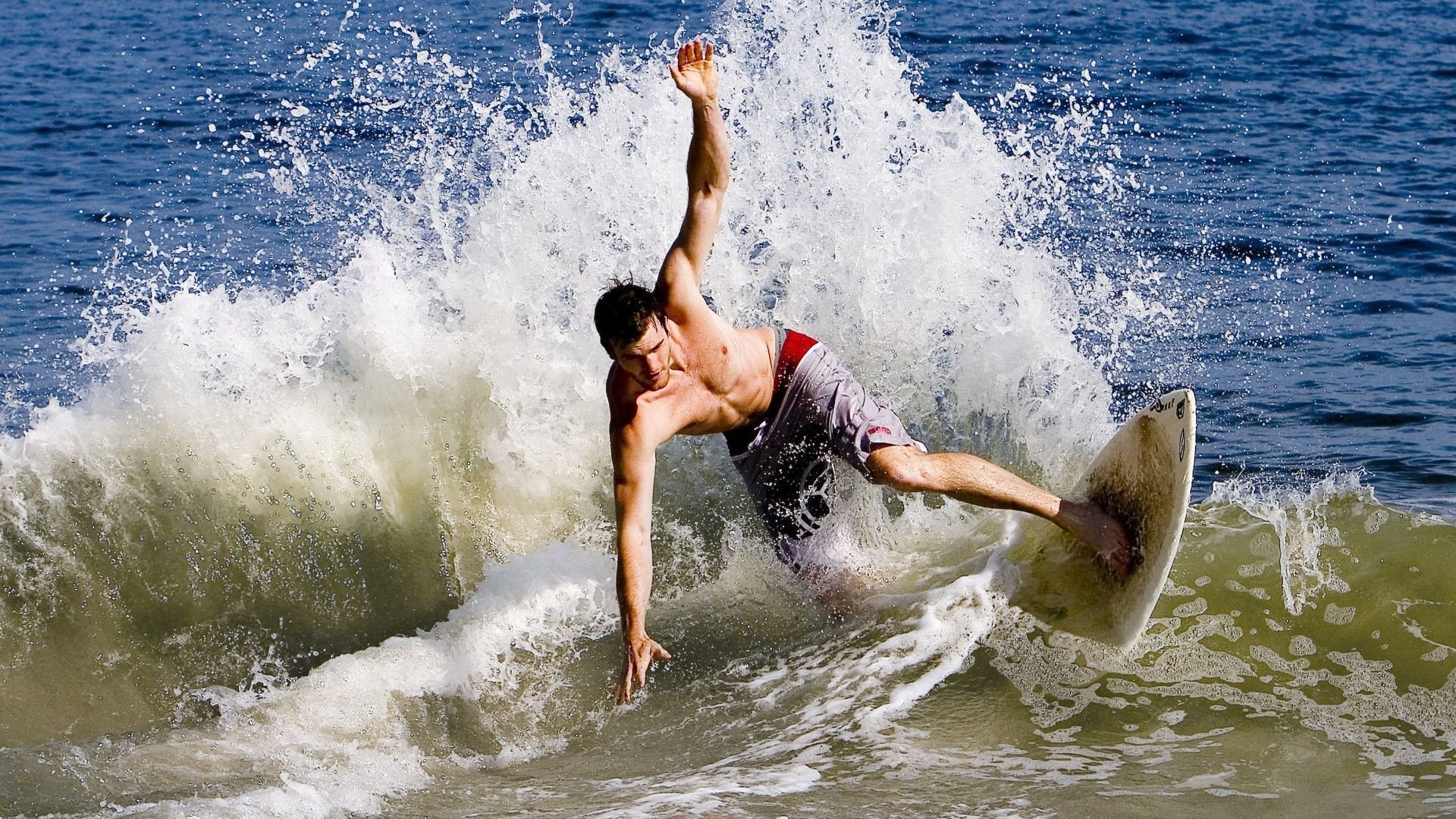 中美澳仰泳项目全面开战，美澳游泳